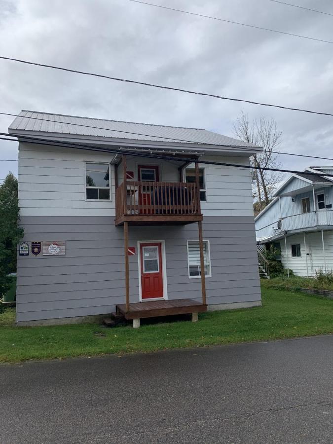 La Cabane chez Jimmy Petit-Saguenay Esterno foto